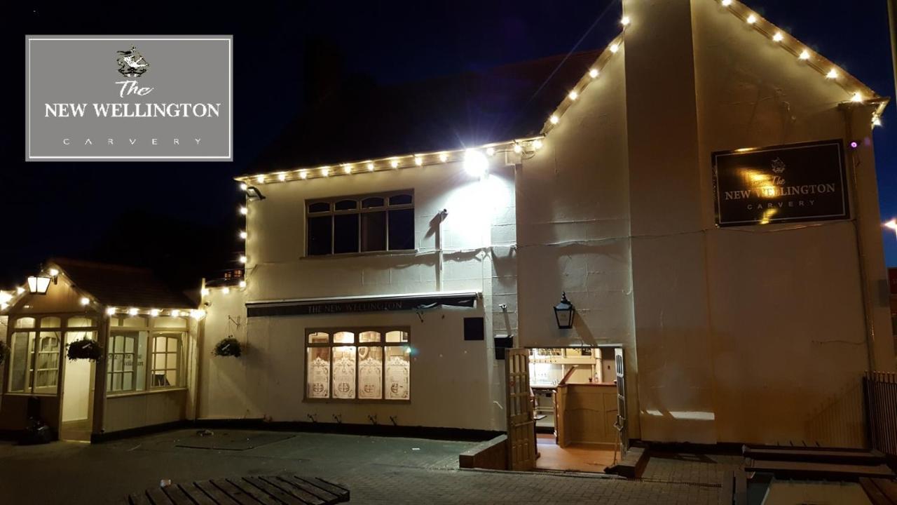The New Wellington Hotel Brierley Hill Eksteriør billede
