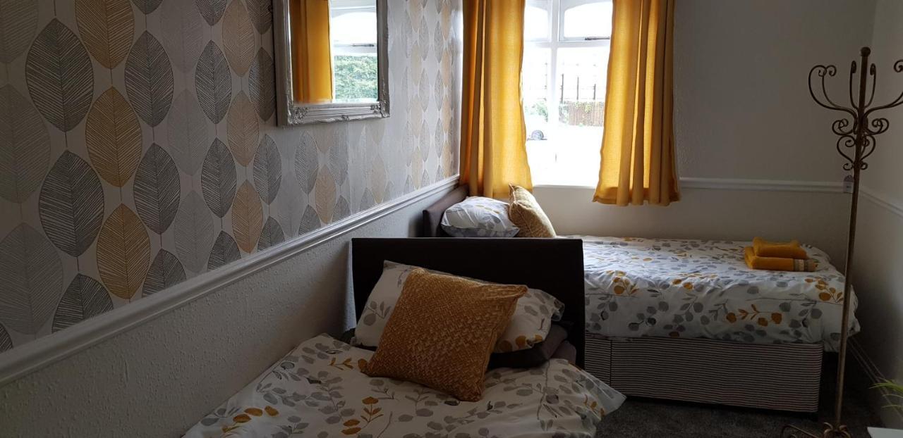 The New Wellington Hotel Brierley Hill Eksteriør billede