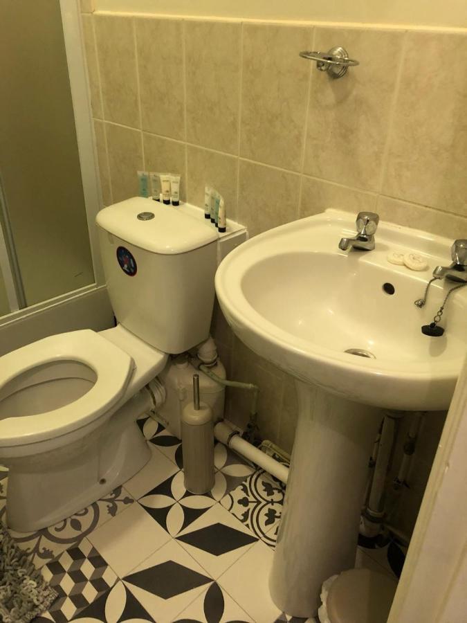 The New Wellington Hotel Brierley Hill Eksteriør billede